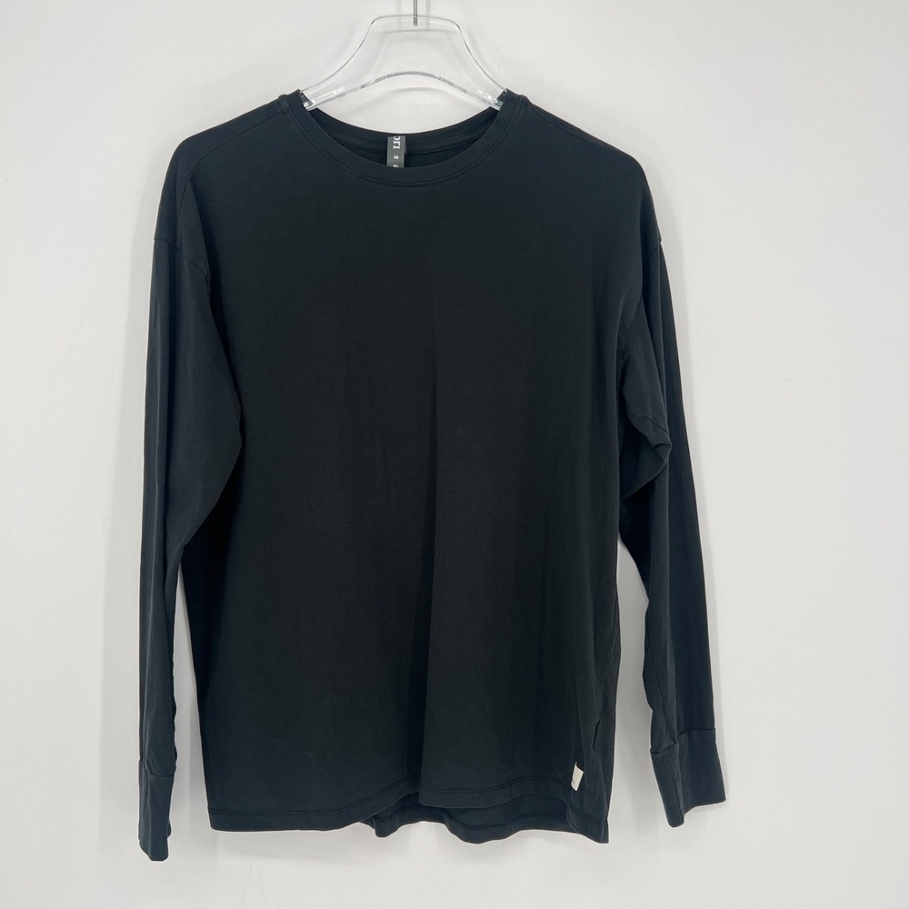 Vuori Long Sleeve Feather Tee Womens XS Black  Workout Gym Oversized